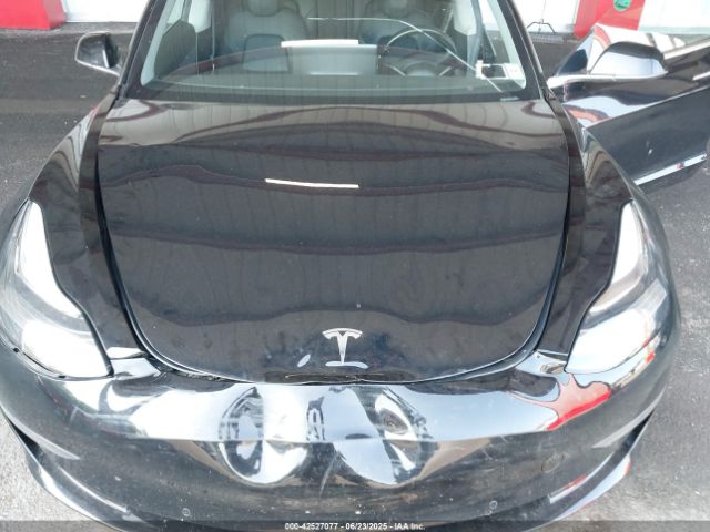 2019 TESLA MODEL 3 5YJ3E1EB0KF414737 Photo 9