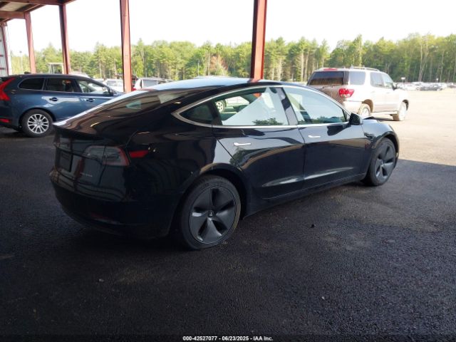 2019 TESLA MODEL 3 5YJ3E1EB0KF414737 Photo 3