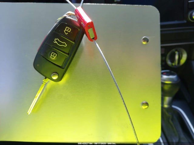 2013 AUDI A3 WAUBEAFMXDA009876 Photo 10