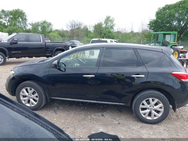 JN8AZ1MW7EW515066 Nissan 2014