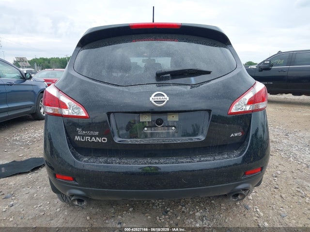 JN8AZ1MW7EW515066 Nissan 2014