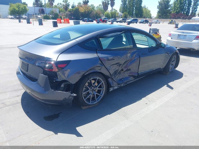 2023 TESLA MODEL 3 5YJ3E1EA4PF545281 Photo 3