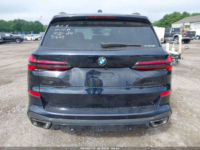 BMW 2024 2024 5UX23EU08R9W15409 Image 16