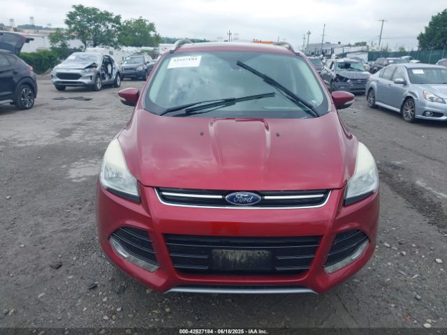 1FMCU9JX8EUD26738 Ford Escape Titanium