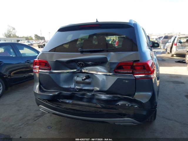 1V2AP2CA2JC599675 Volkswagen 2.0 tsi