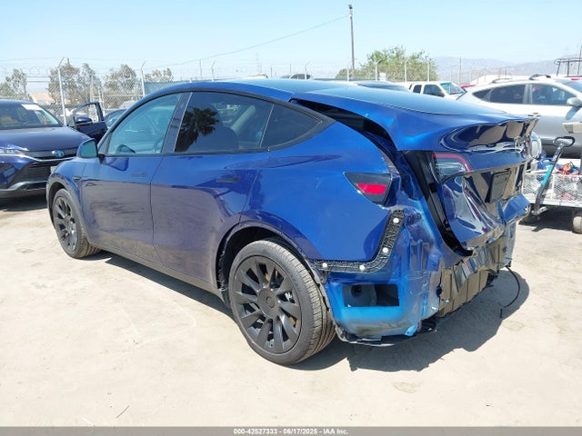 5YJYGDEE3MF275766 Tesla 2021