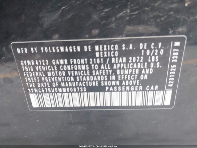 3VWC57BU5MM008733 Volkswagen tsi