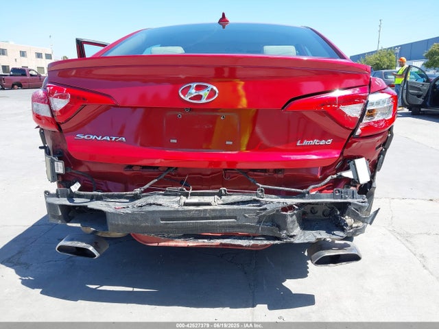 5NPE34AF0HH581540 Hyundai 2017