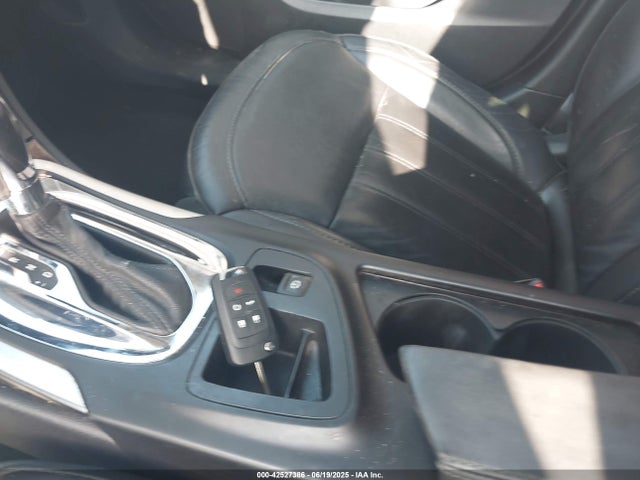 2G4GN5EXXF9158438 Buick ltg