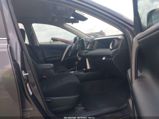 2018 TOYOTA RAV4 JTMWFREV9JJ165705 Photo 4