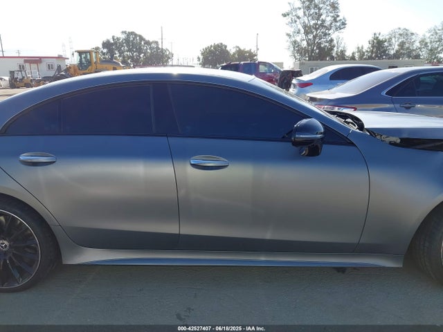 W1K2J5JB1LA077161 Mercedes-Benz m256