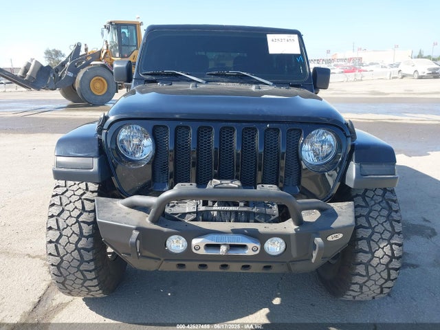 1C4GJXANXJW302523 Jeep 2018