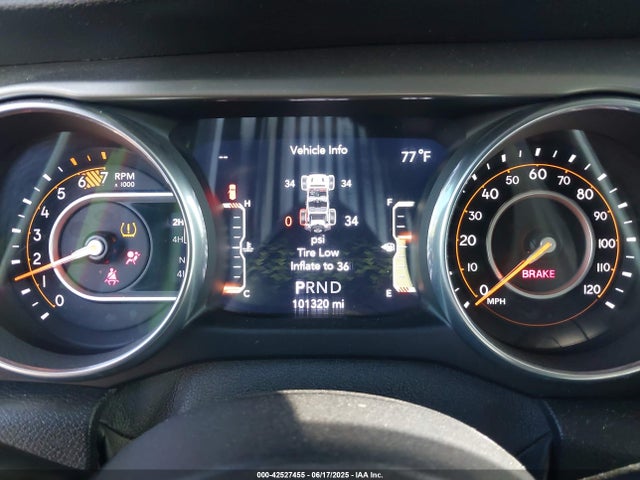 1C4GJXANXJW302523 Jeep 2018