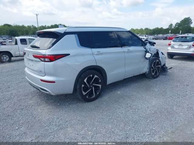 2022 MITSUBISHI OUTLANDER JA4J3VA82NZ084588 Photo 3