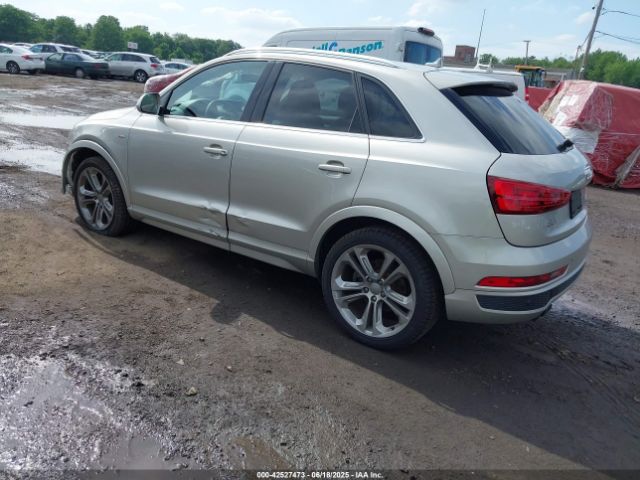 2016 AUDI Q3 WA1GFCFS7GR006126 Photo 2