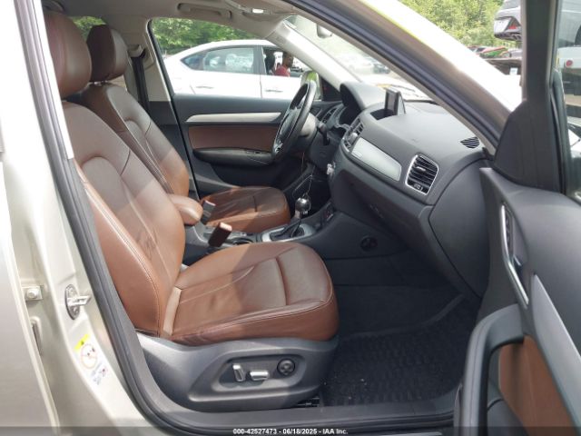 2016 AUDI Q3 WA1GFCFS7GR006126 Photo 4