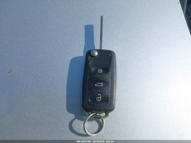 3VWD17AJ0FM271660 Volkswagen Jetta
