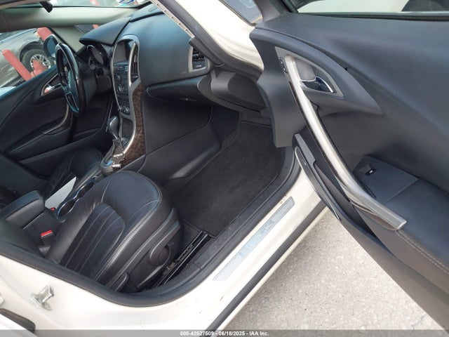 1G4PS5SKXF4119272 Buick lea