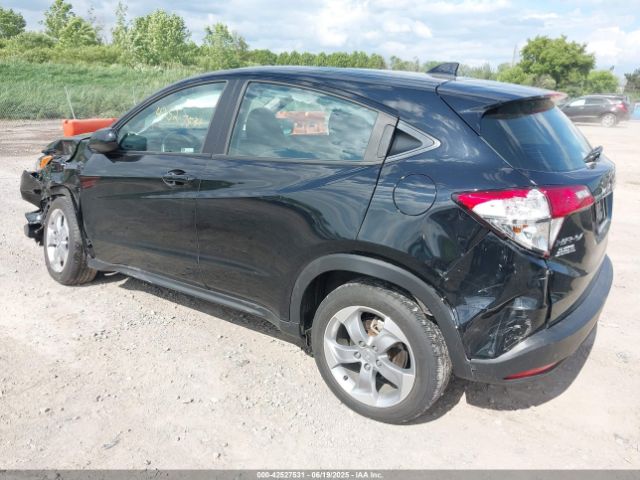 2022 HONDA HR-V 3CZRU6H3XNM769861 Photo 2