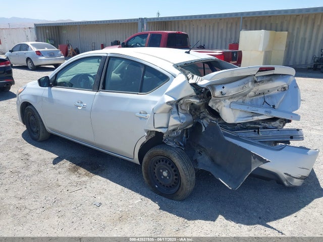 3N1CN7AP8JL867964 Nissan 2018