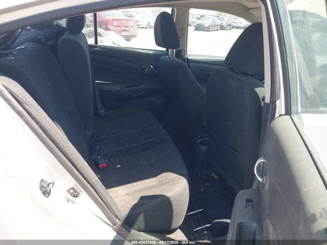 3N1CN7AP8JL867964 Nissan 2018