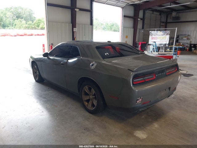 Dodge Challenger Sxt 2018 2C3CDZAGXJH334488 Image 3