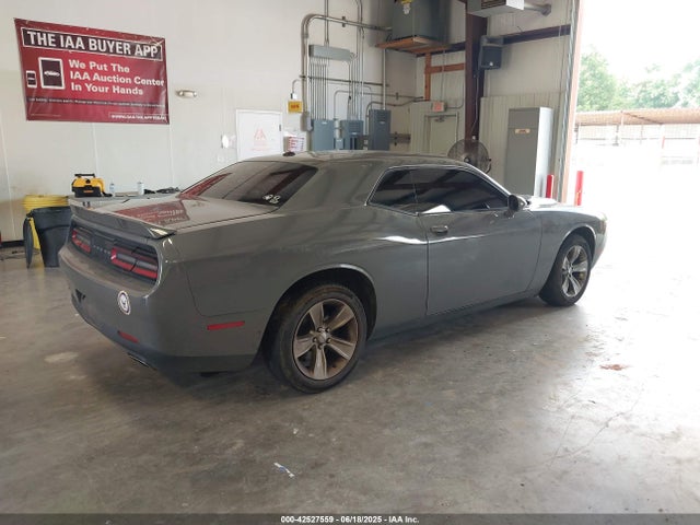 Dodge Challenger Sxt 2018 2C3CDZAGXJH334488 Image 4