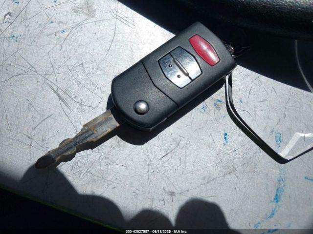 JM1CW2BL6E0168795 Mazda l5x