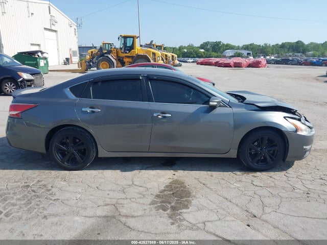 1N4AL3AP9EC103695 Nissan 2014