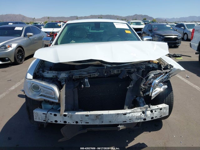 Chrysler 2016 2016 2C3CCAEG6GH151869 Image 13
