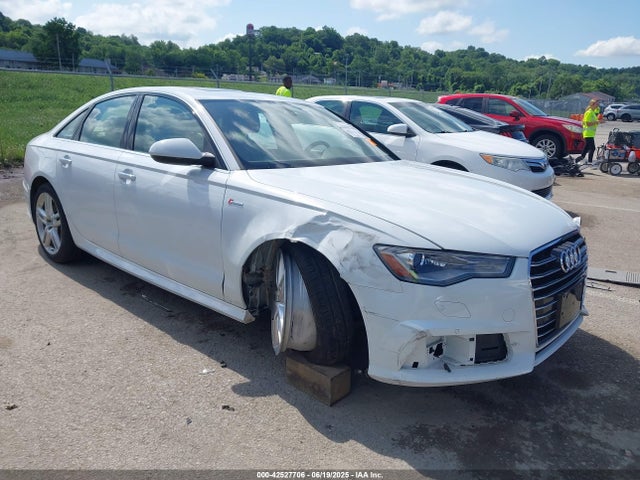 2016 AUDI A6 WAUFGAFC3GN123217 Photo 0