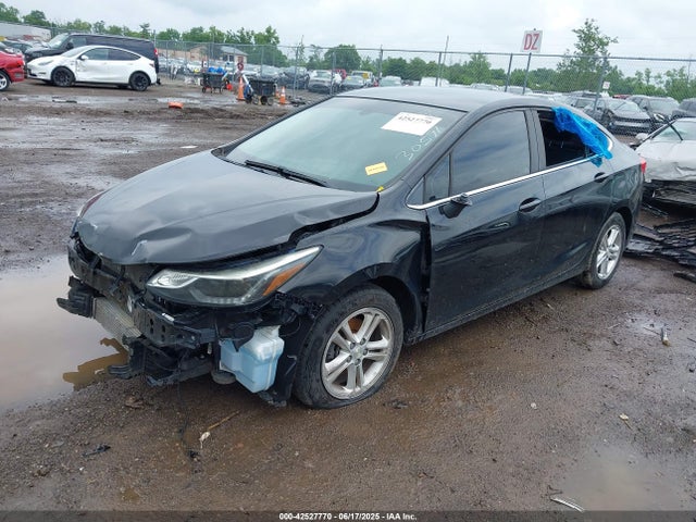Chevrolet le2 -di: direct injection, vvt: variable valve timing, gen, alum 2017 1G1BE5SM3H7108521 Image 2