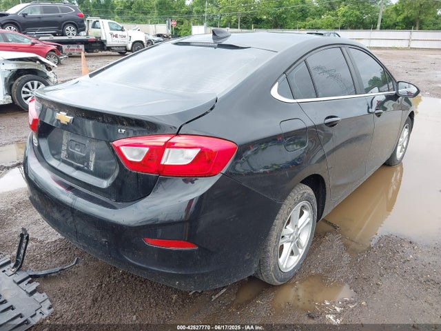 Chevrolet le2 -di: direct injection, vvt: variable valve timing, gen, alum 2017 1G1BE5SM3H7108521 Image 4