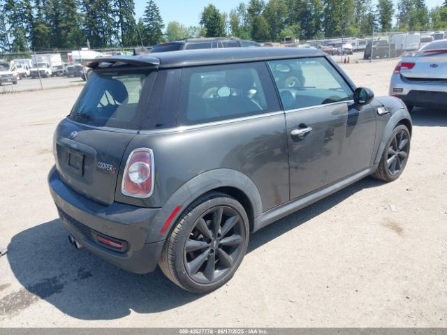 2011 MINI COOPER S WMWSV3C58BTY14351 Photo 3