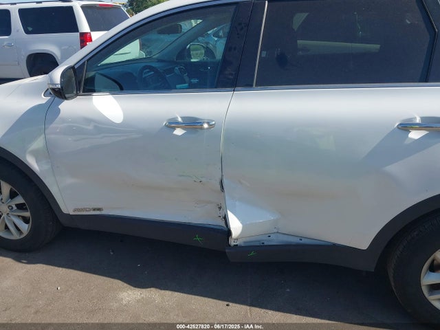 5XYPGDA56HG207199 KIA 2017