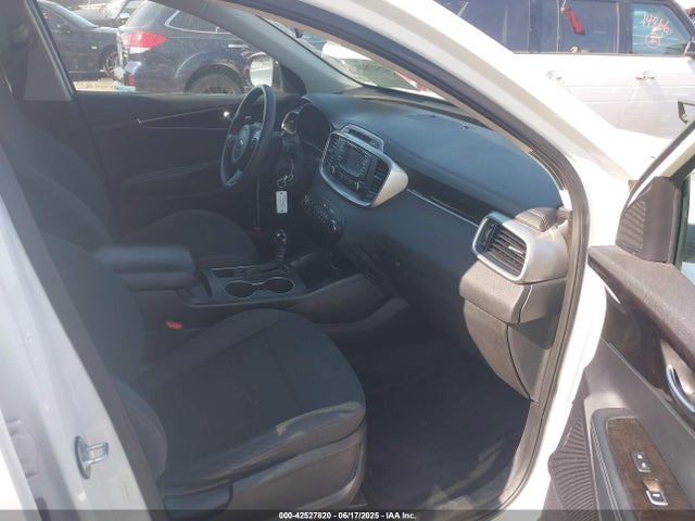 5XYPGDA56HG207199 KIA 2017