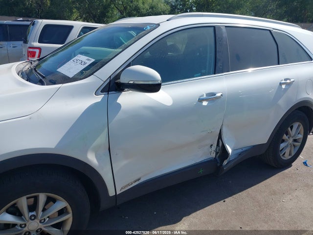 5XYPGDA56HG207199 KIA 2017