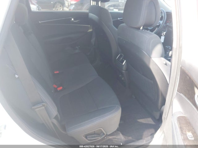 5XYPGDA56HG207199 KIA 2017