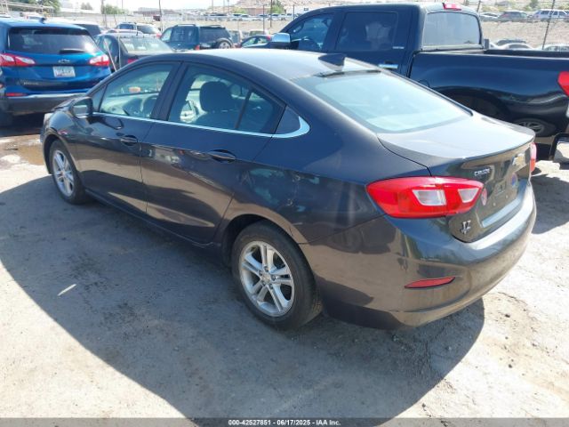 2017 CHEVROLET CRUZE 1G1BE5SM1H7189311 Photo 2