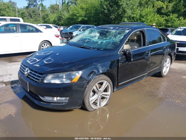2015 VOLKSWAGEN PASSAT 1VWCV7A31FC071700 Photo 1