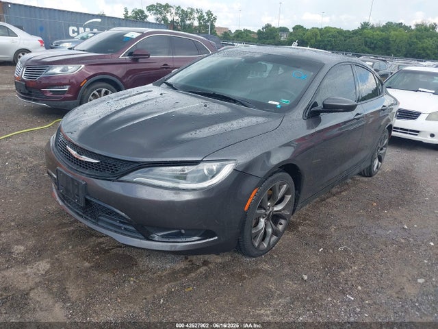 Chrysler 2015 2015 1C3CCCBB2FN761066 Image 2