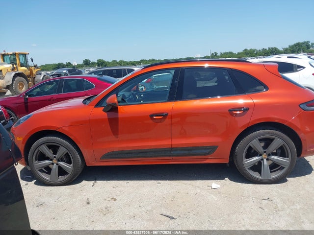 Porsche Macan 2023 WP1AA2A56PLB14311 Image 14