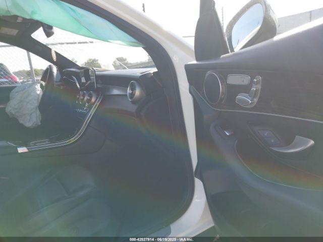 2020 MERCEDES-BENZ GLC 300 WDC0G8DB9LF741118 Photo 4