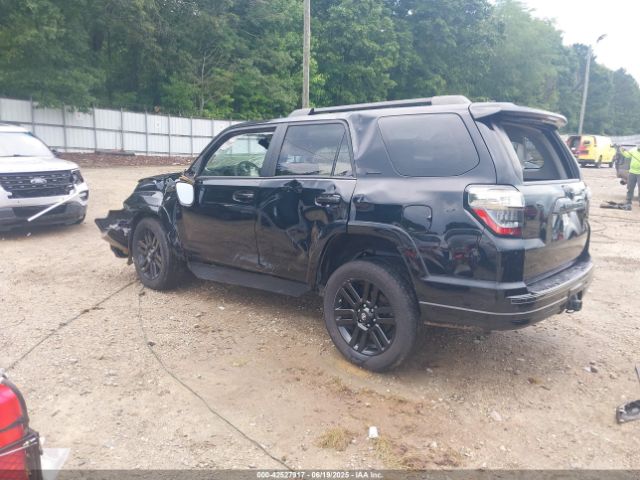 2021 TOYOTA 4RUNNER JTEJU5JR4M5837745 Photo 2