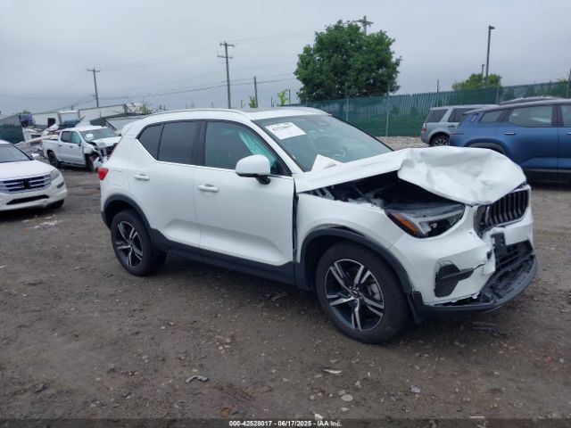 2024 VOLVO XC40 YV4L12UK3R2341795