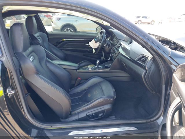 2015 BMW M4 WBS3R9C59FK330319 Photo 4