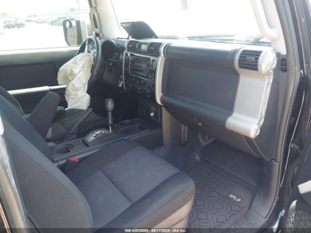 2007 TOYOTA FJ CRUISER JTEZU11F270014900 Photo 4