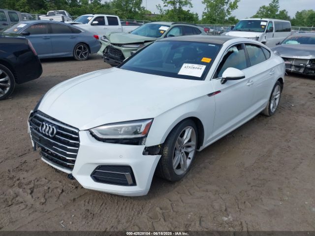 2019 AUDI A5 WAUBNCF56KA015689 Photo 1
