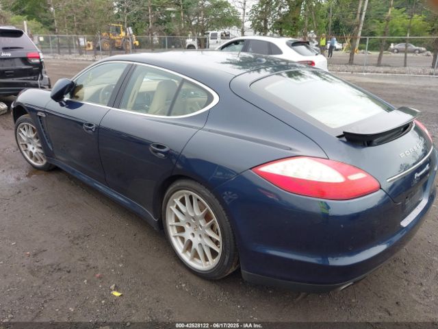 2010 PORSCHE PANAMERA WP0AB2A75AL062886 Photo 2