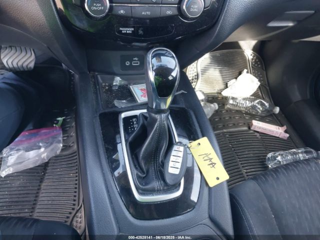 2018 NISSAN ROGUE KNMAT2MT3JP526854 Photo 10